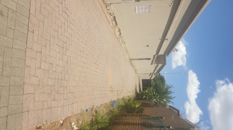 To Let 1 Bedroom Property for Rent in Willows Free State